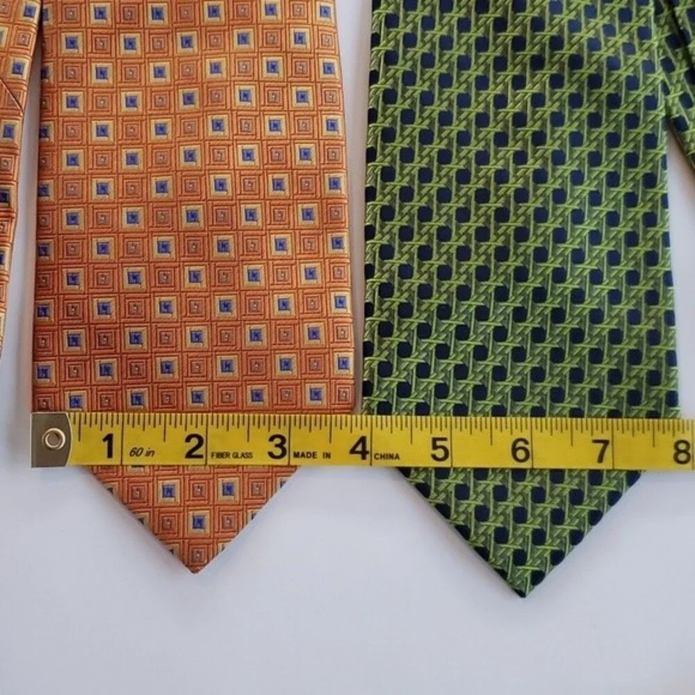 PAIR OF CONSTELLATIONS NEW YORK GEOMETRIC SILK MEN'S TIES 3.75